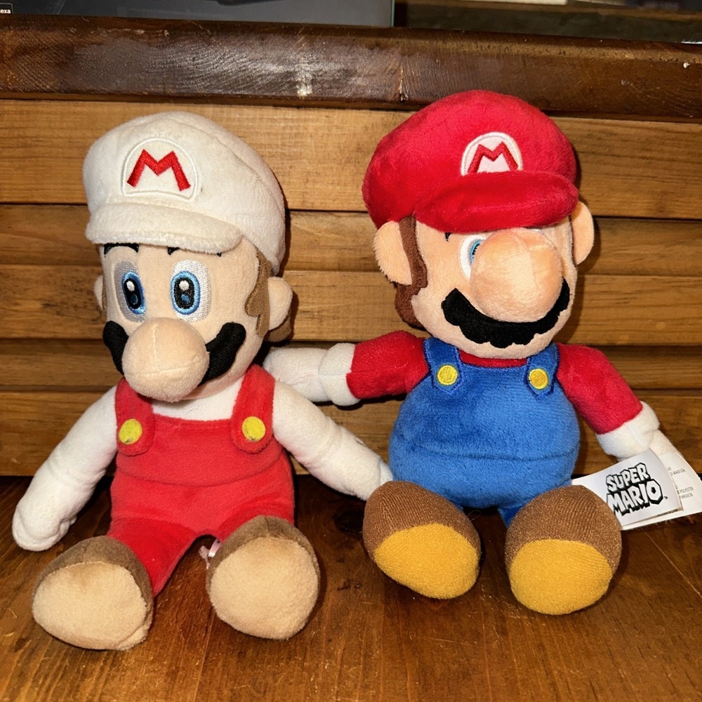 Super Mario Bros White Mario Character Plush 10" Stuffed Toy Nintendo (K)